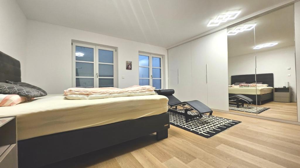 Schlafzimmer II