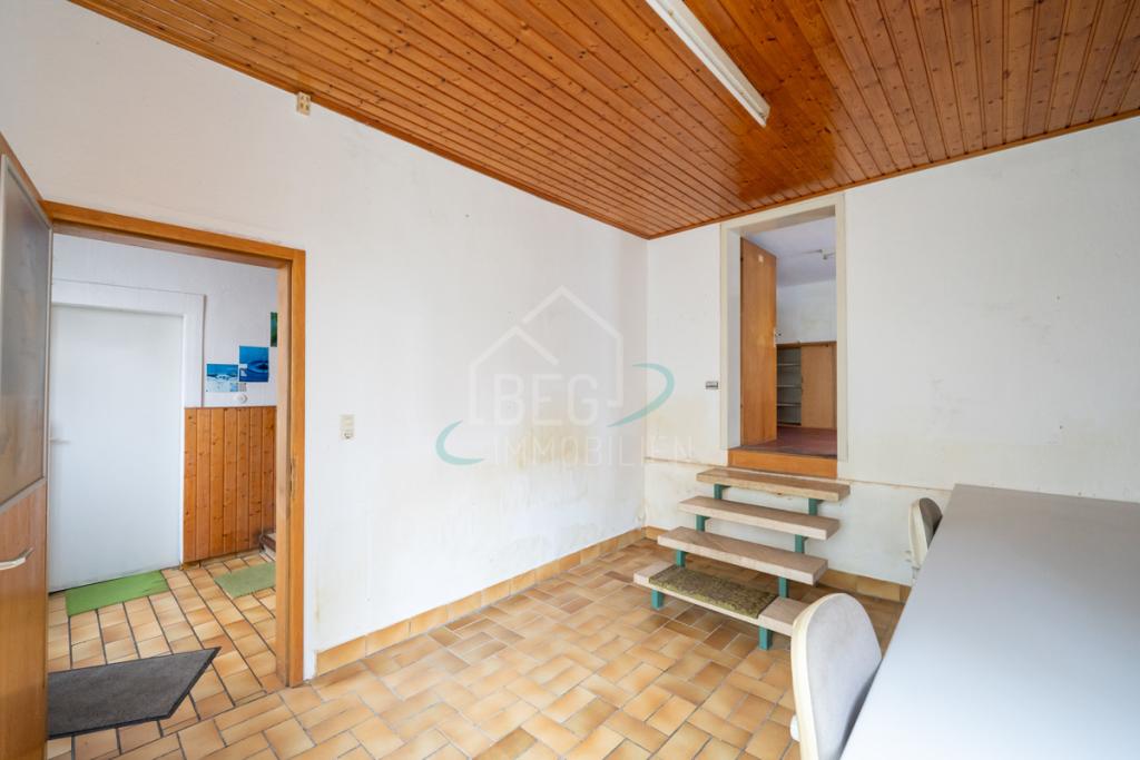 Büro EG