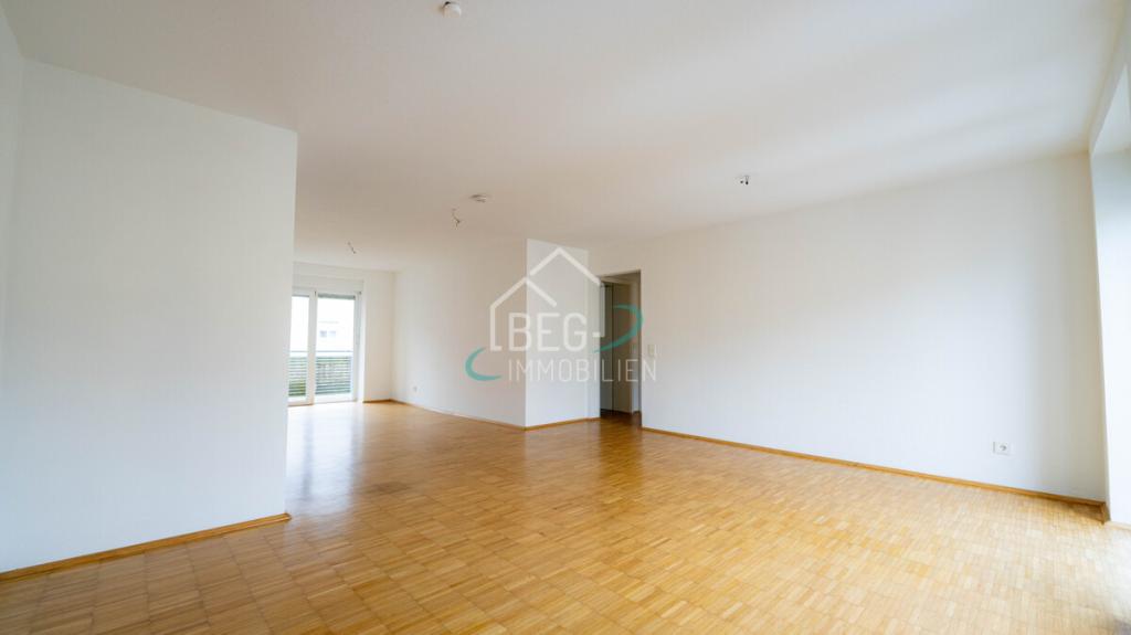 Moderne 3-Zimmer-Wohnung mit Südbalkon, Parkettboden und Carport - Foto 2