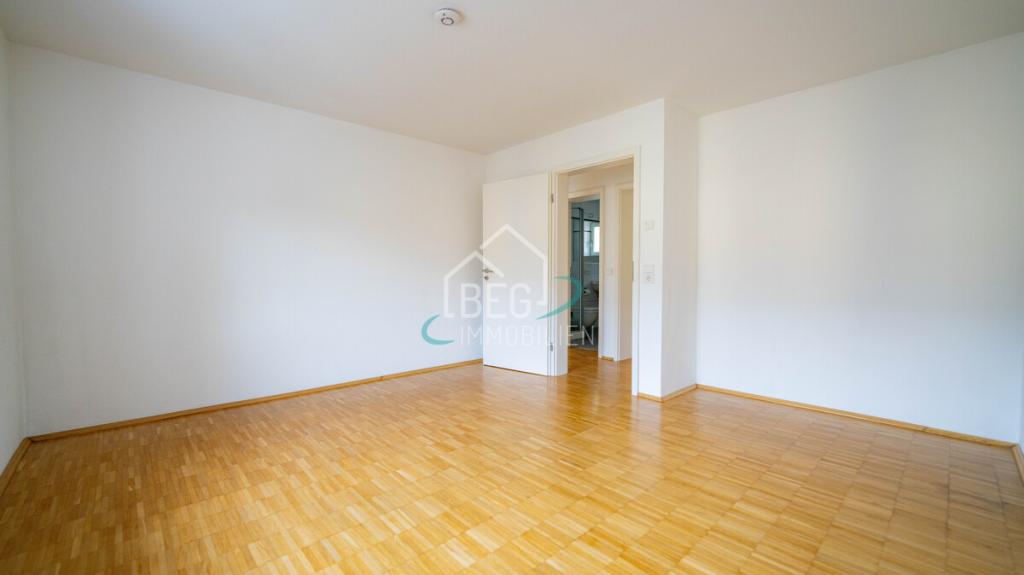 Moderne 3-Zimmer-Wohnung mit Südbalkon, Parkettboden und Carport - Foto 5