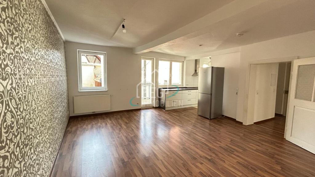 Charmante 3-Zimmer Altbauwohnung im Zentrum von Schwäbisch Hall mit Balkon - Foto 3