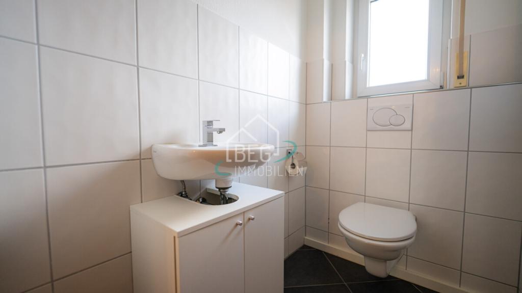 Großzügige 4-Zimmer-Wohnung mit Balkon und Garage in Bühlertann - Foto 5