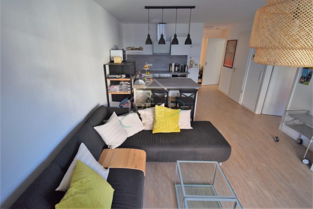 Moderne 2,5-Zimmer-Wohnung in attraktiver Lage mit Balkon - Foto 1