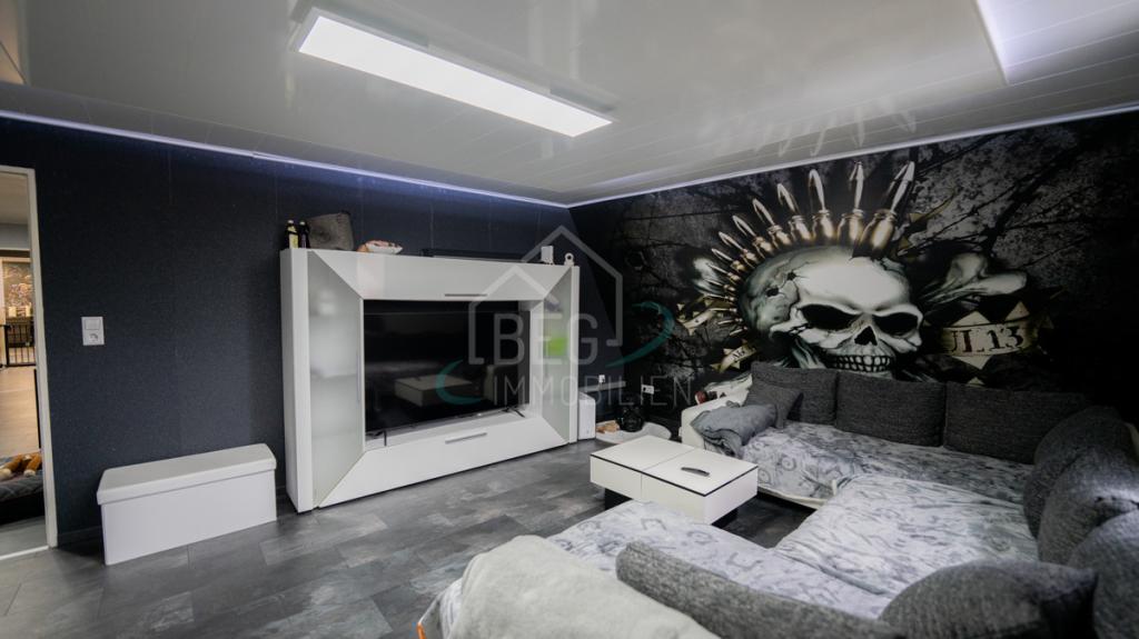 Wohnzimmer DG