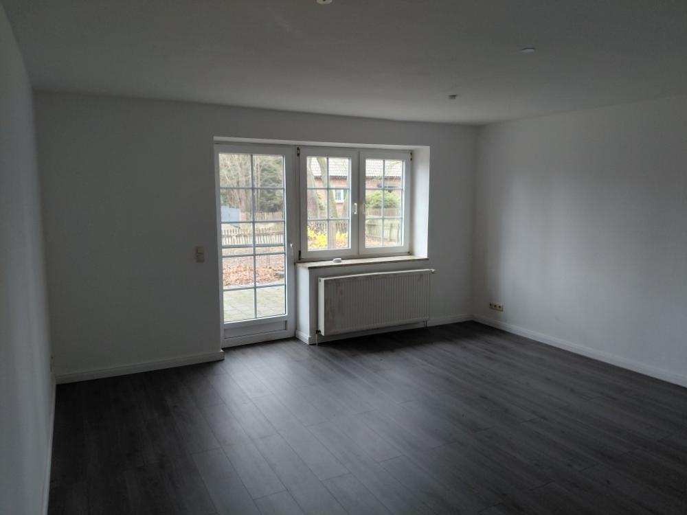 Großzügige 3 Zimmer Wohnung mit Terrasse zu vermieten - Foto 2