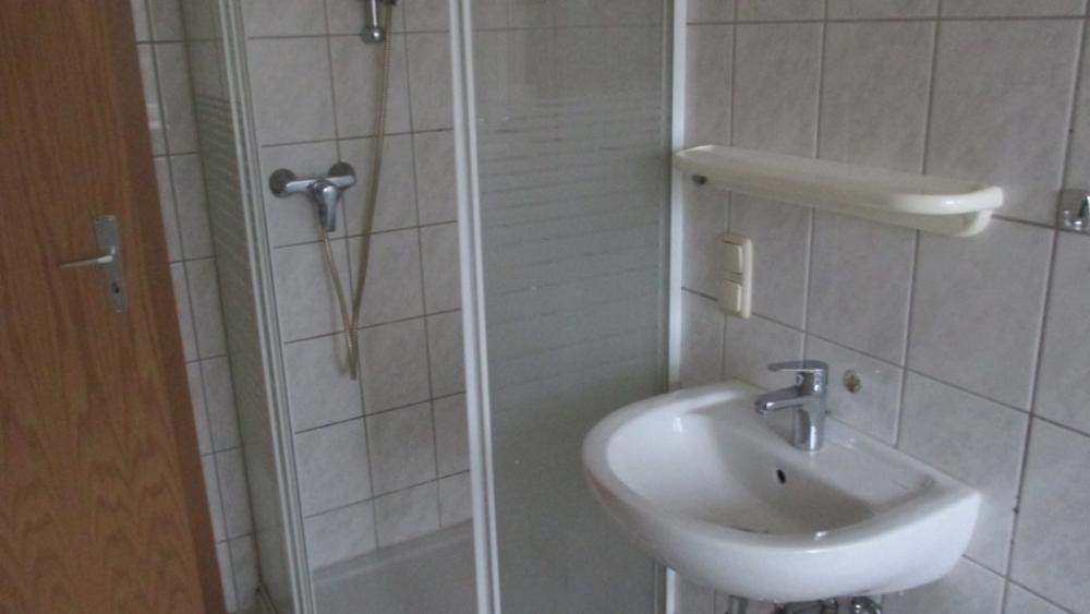 Erdgeschoßwohnung mit Terrasse zu vermieten - Photo 4