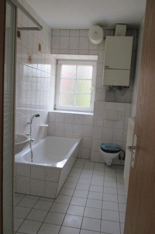 Erdgeschoßwohnung mit Terrasse zu vermieten - Photo 2