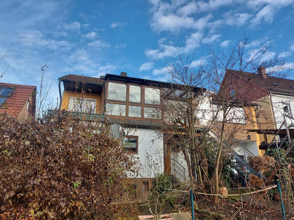 03-22 Haus aussen Gartenblick süd2 12-2024.jpg