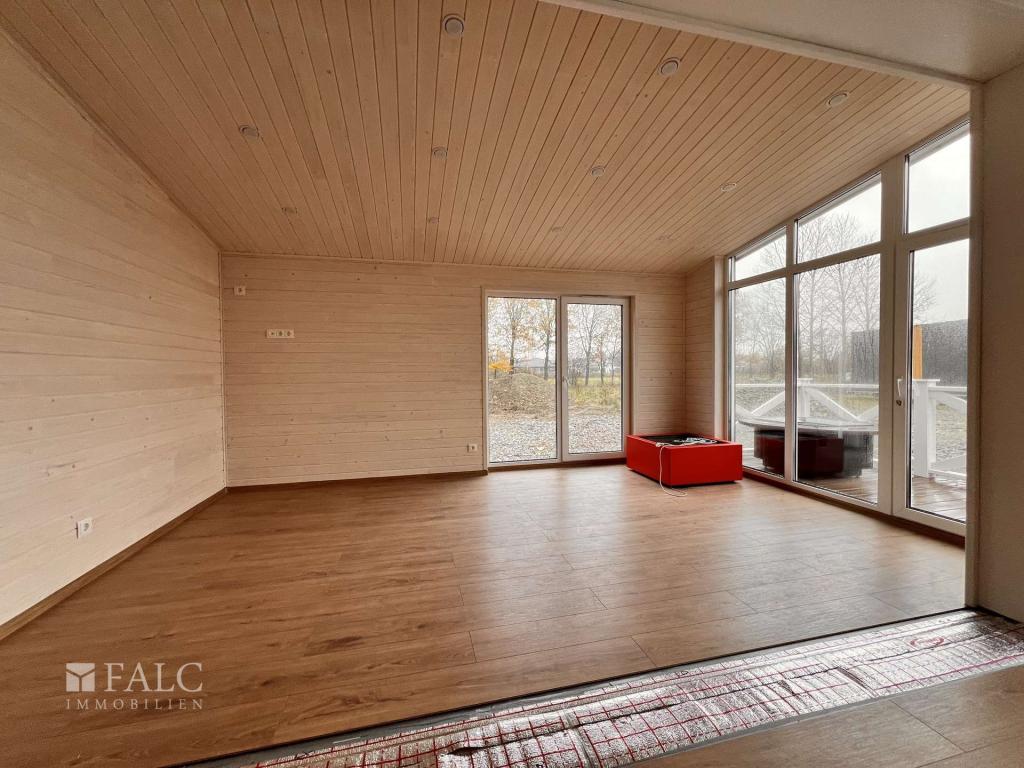 ***Stilvolles Einfamilienhaus mit großem Garten und Kamin – Ihr neues Zuhause in Badow*** - Photo 3