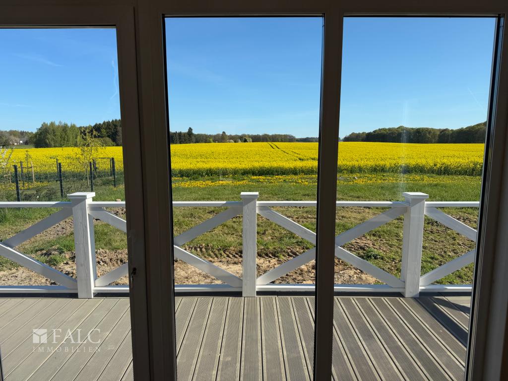 ***Stilvolles Einfamilienhaus mit großem Garten und Kamin – Ihr neues Zuhause in Badow*** - Foto 1