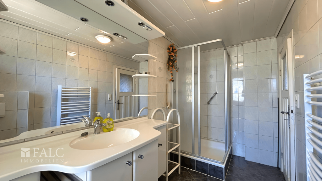 Badezimmer EG 