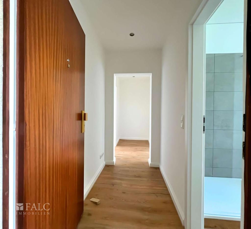 ***Top-sanierte 1-Zimmer-Wohnung in ruhiger Lage*** - Photo 1