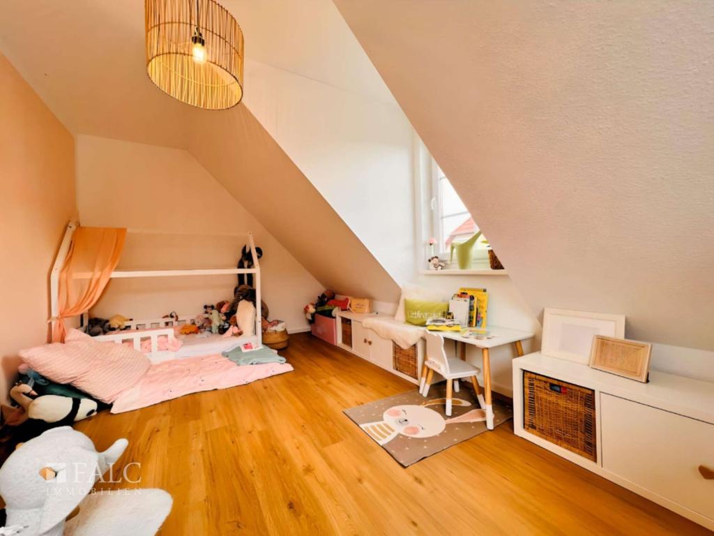 Kinderzimmer OG_WE II_links