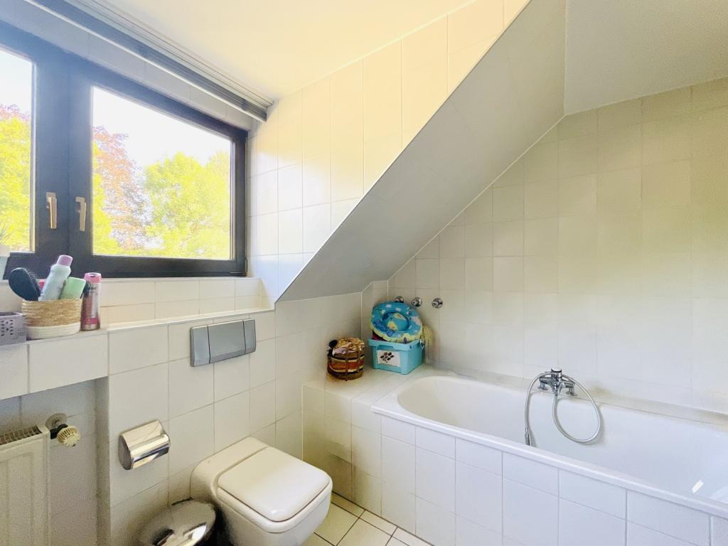 Badezimmer Badewanne
