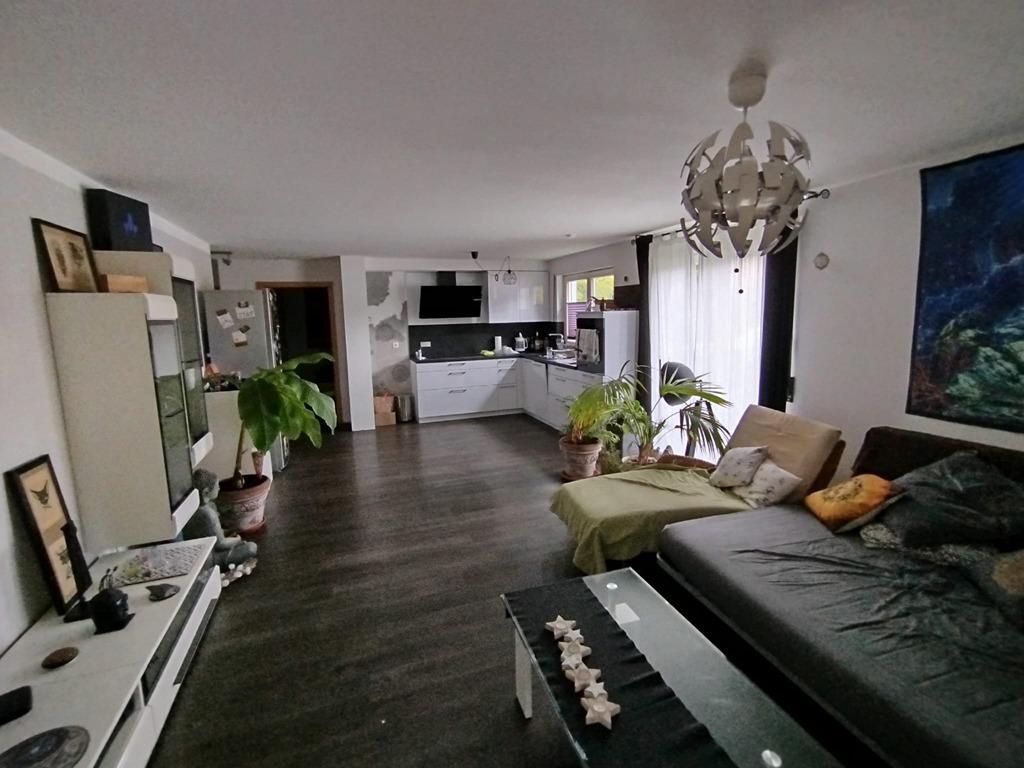 Küche, Ess-Wohnzimmer.jpg