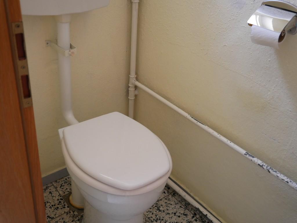 EG-WC