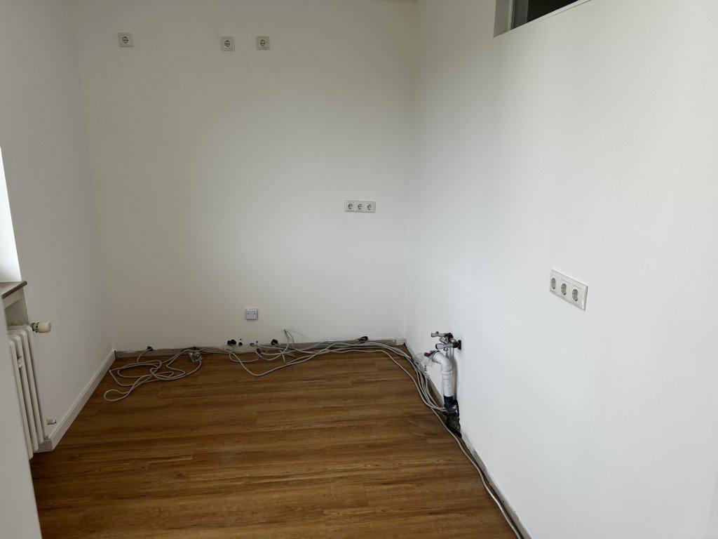 Moderne 2-Zimmer-Wohnung mit zwei Balkonen und Aufzug in Bad Brückenau - Foto 5