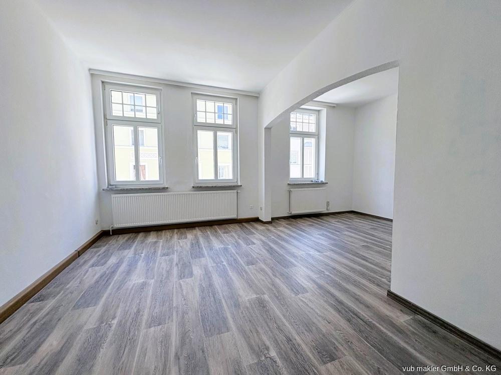 Stilvoll renovierte 3,5-Zimmer-Wohnung – ideal für Paare in Hof - Photo 4
