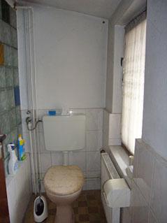 Gäste-WC im Nebengebäude