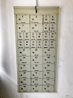 Alte Postschließfächer