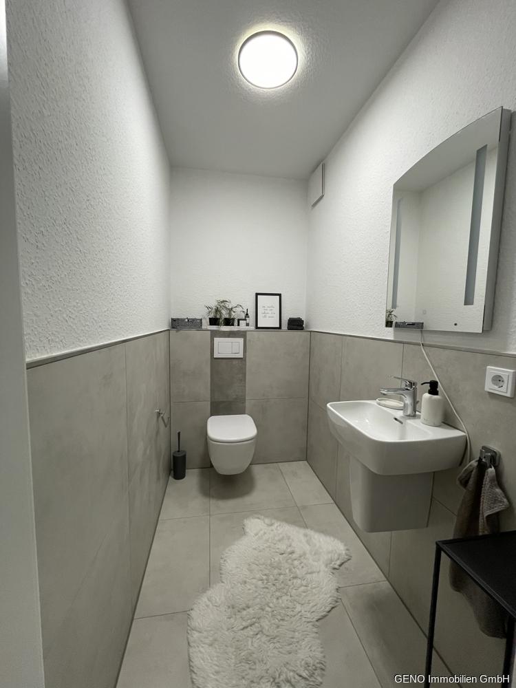 neuwertige Erdgeschosswohnung zu vermieten - Foto 2