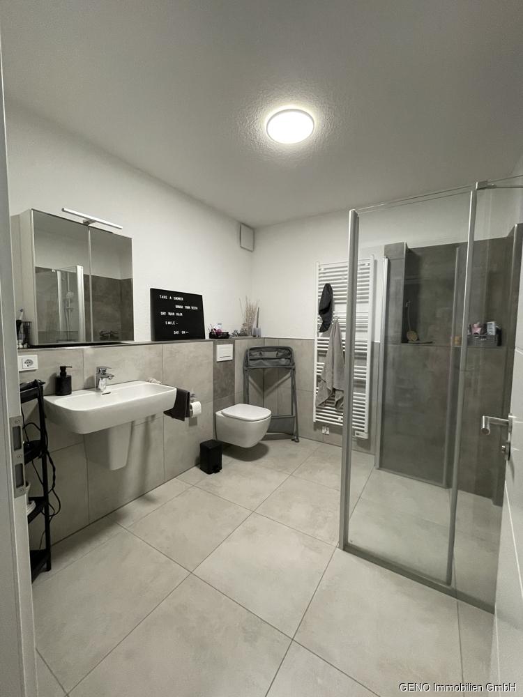 neuwertige Erdgeschosswohnung zu vermieten - Foto 1