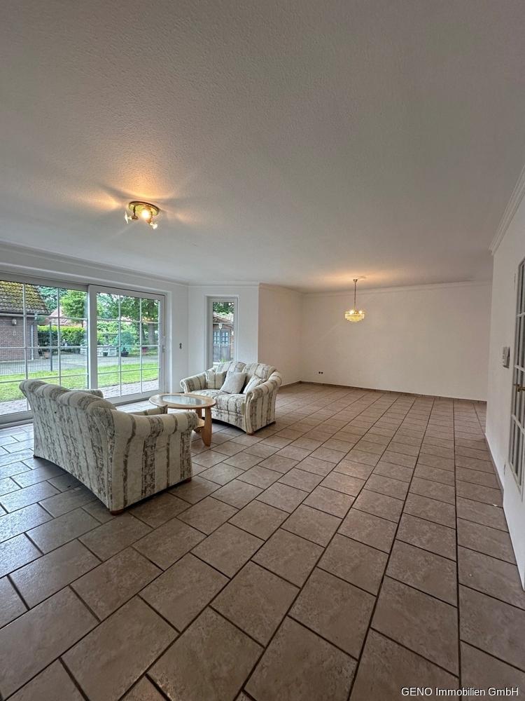 charmantes Einfamilienhaus zu vermieten - Foto 1