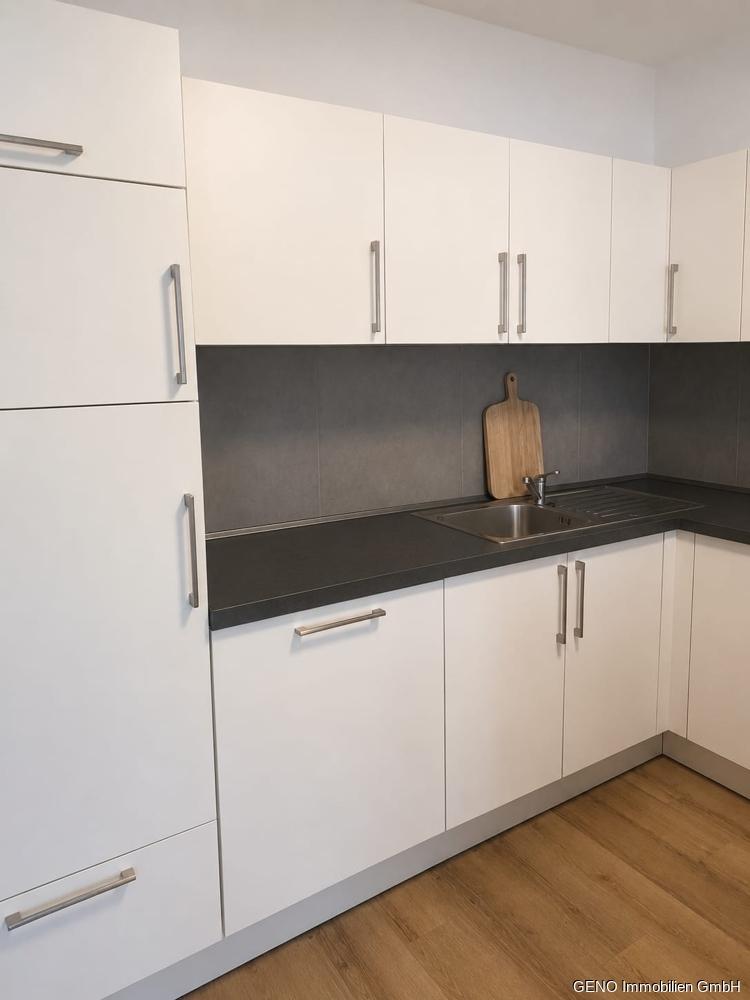 attraktive Erdgeschosswohnung mit Garten zu vermieten - Photo 1