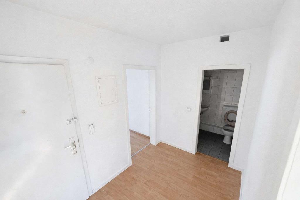 Zentrale 1,5-Zimmer-Wohnung ca. 62 m² Kernsaniert – inkl. Einbauküche - Photo 5
