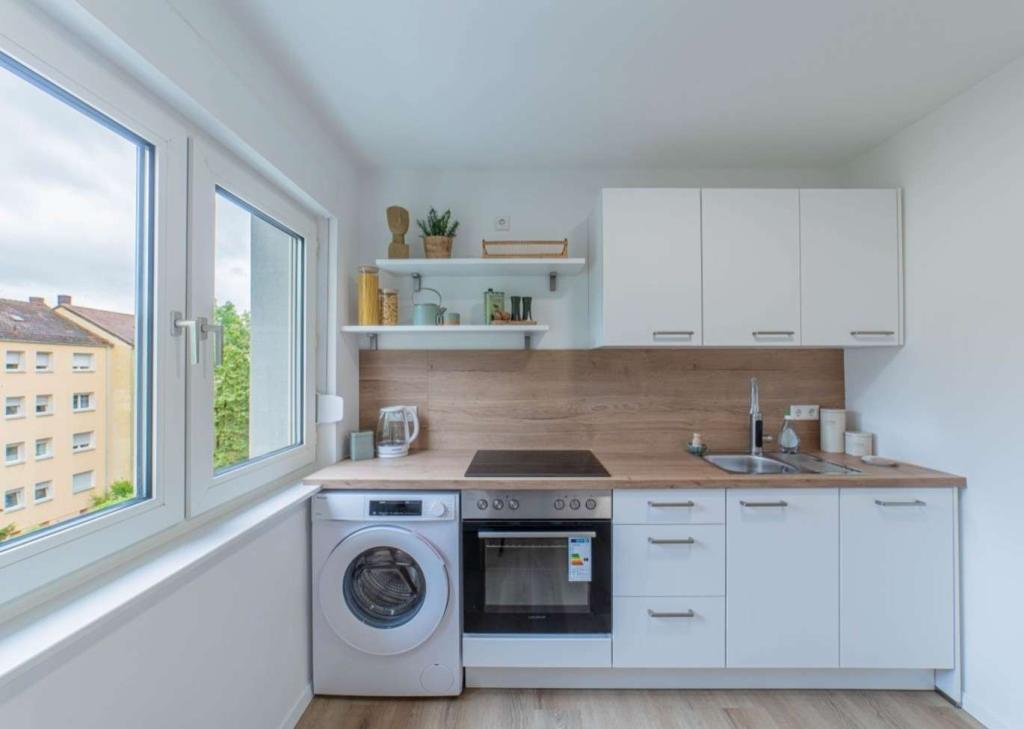 Erstbezug nach Kernsanierung: 2 Zimmer Wohnung in Berlin Charlottenburg - Foto 1