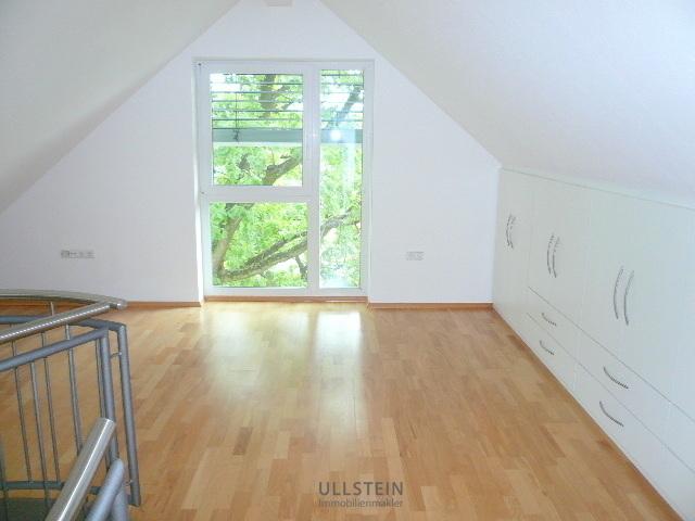 Zimmer 2. Ebene
