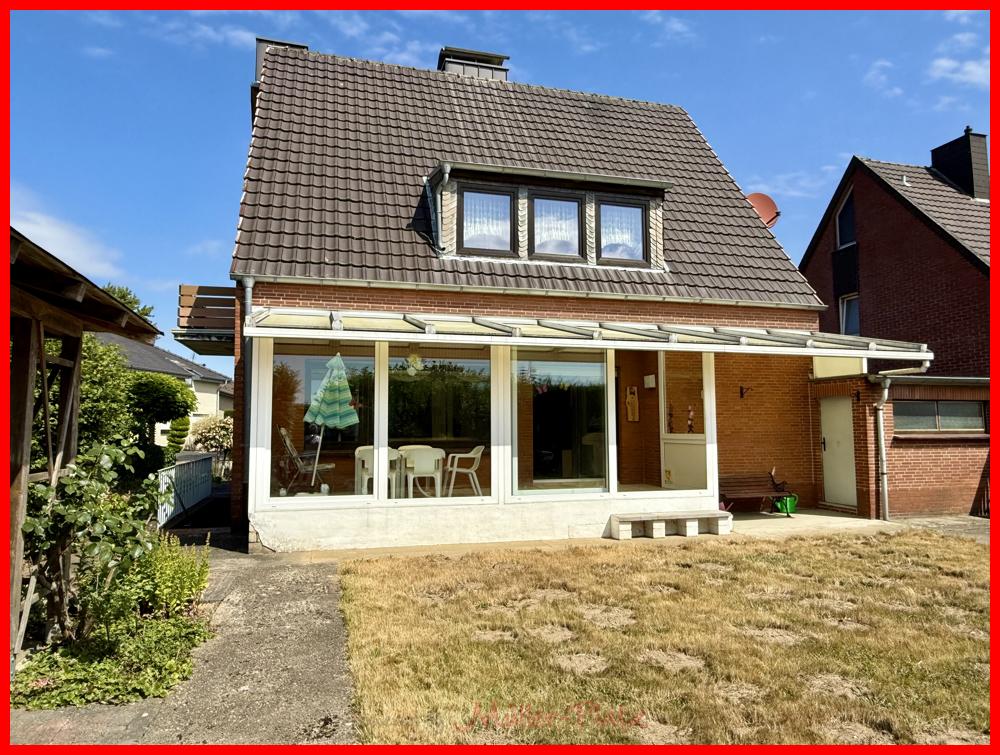 Hausansicht Garten