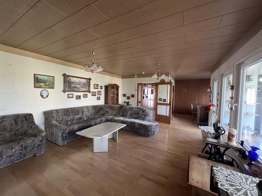 EG: Wohn- und Esszimmer