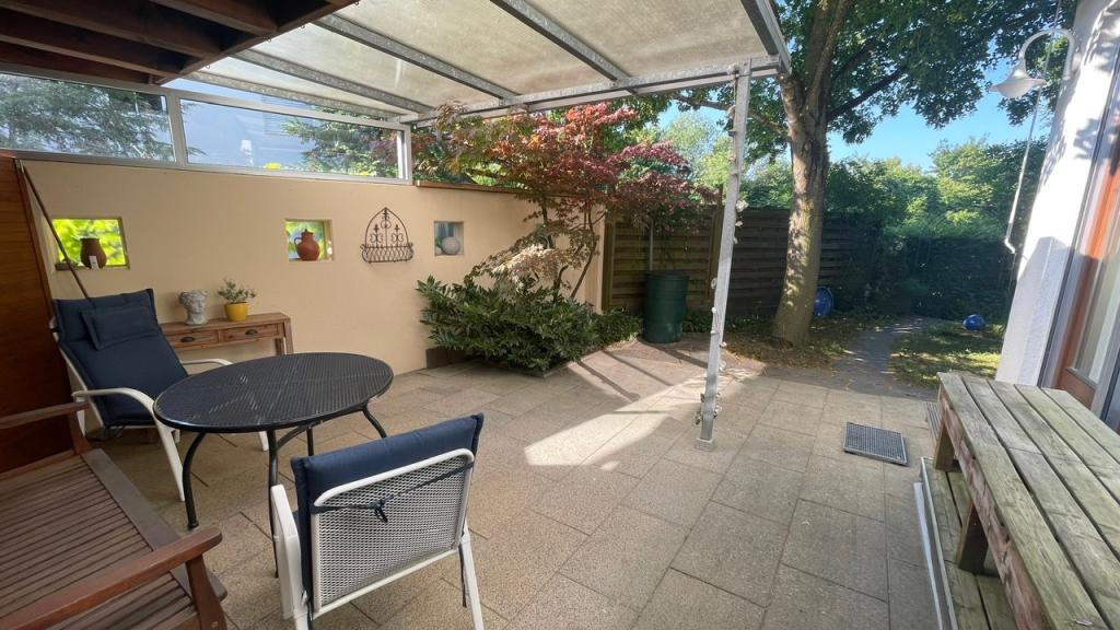 überdachte Terrasse