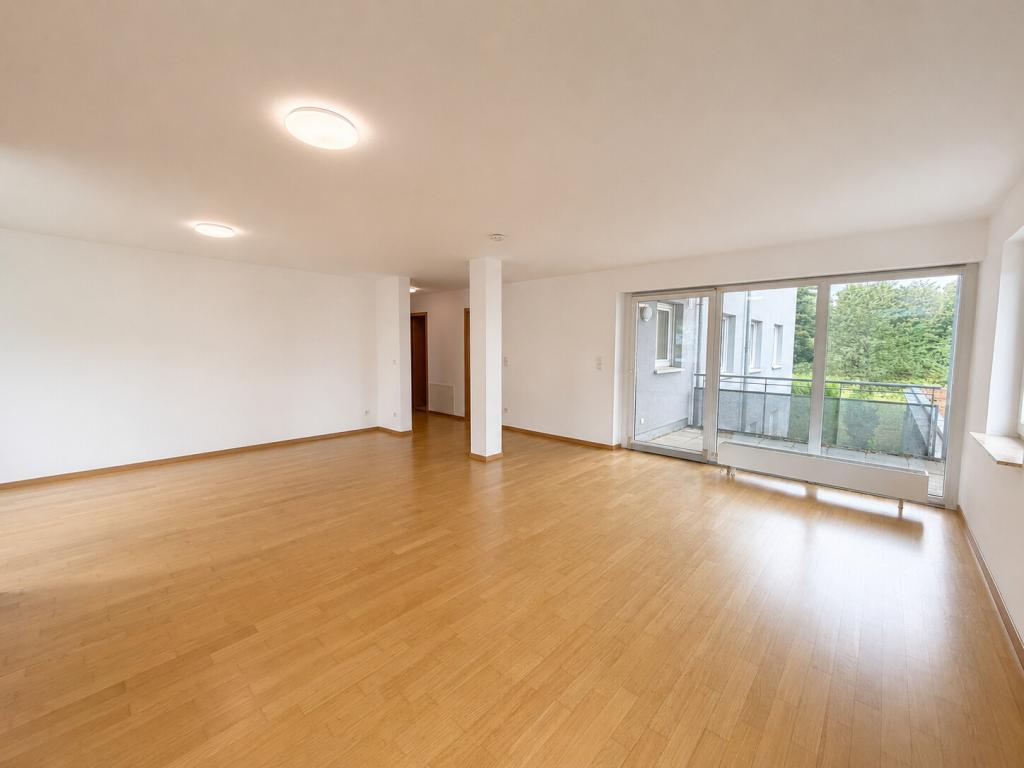 Lichtdurchflutetes Wohngefühl: 2-Zimmer-Wohnung in guter Lage mit überdachtem Balkon - Photo 3