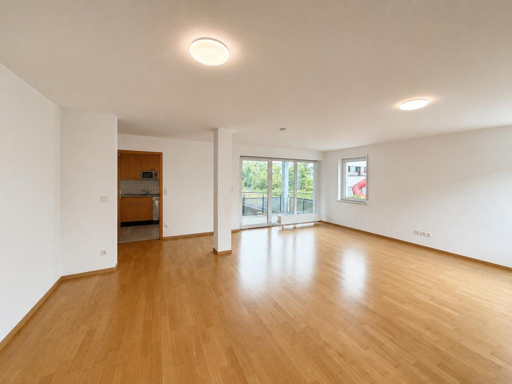 Lichtdurchflutetes Wohngefühl: 2-Zimmer-Wohnung in guter Lage mit überdachtem Balkon - Photo 4