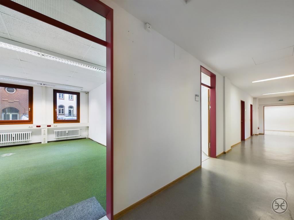 Eden-Ehbrecht-Immobilien_Büroflächen_Telekom-Gebäude_041