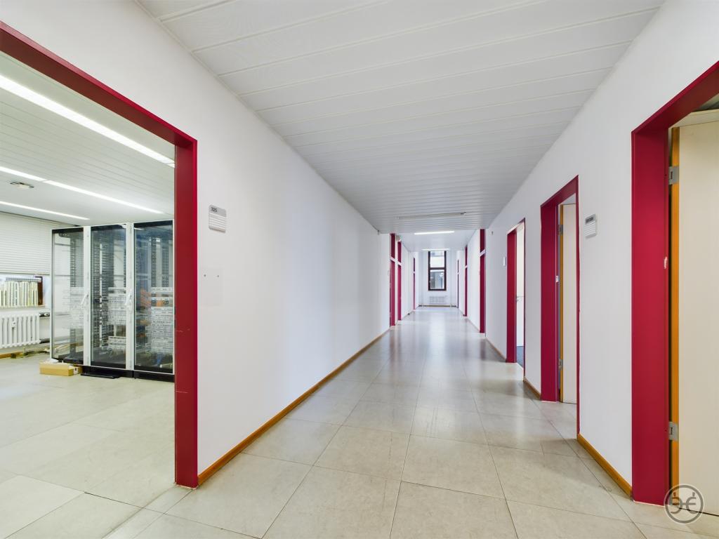 Eden-Ehbrecht-Immobilien_Büroflächen_Telekom-Gebäude_030
