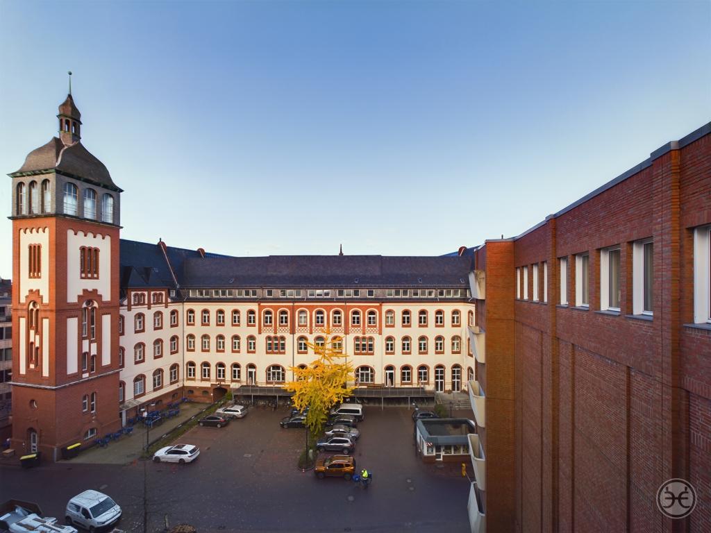 Eden-Ehbrecht-Immobilien_Büroflächen_Telekom-Gebäude_006