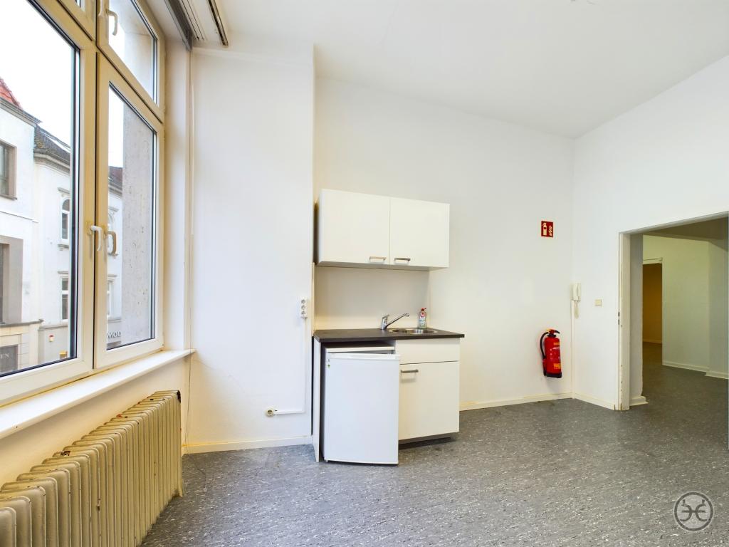 Eden-Ehbrecht-Immobilien_Gewerbemakler_Top-Verkaufsfläche025