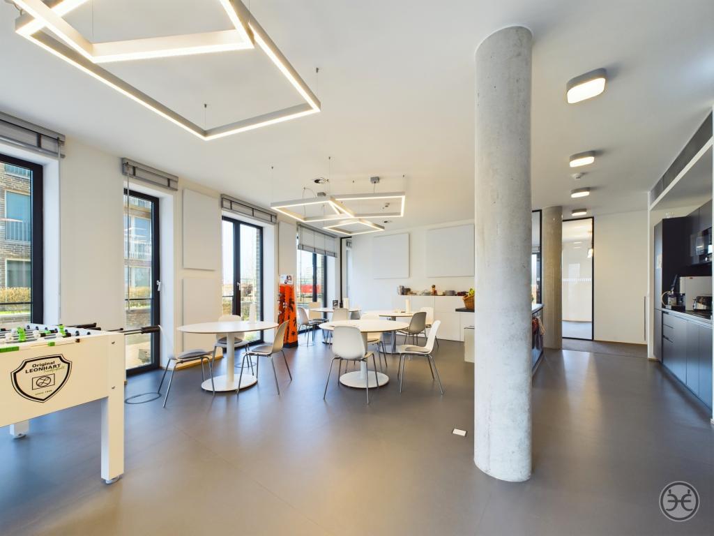Eden-Ehbrecht-Immobilien_Vermietung_Büro_Alter-Stadthafen_014