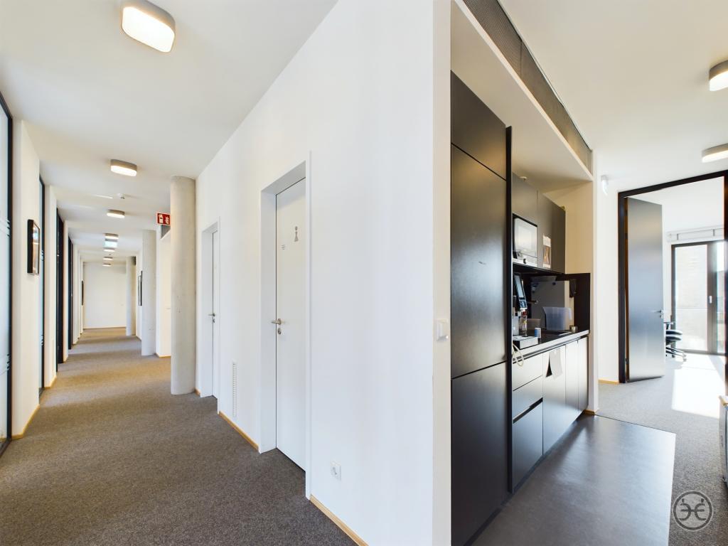 Eden-Ehbrecht-Immobilien_Vermietung_Büro_Alter-Stadthafen_072