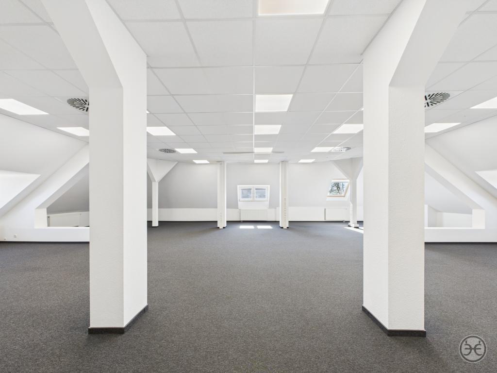 Eden-Ehbrecht-Immobilien_Bürofläche_Kreyenbrück_DG_037