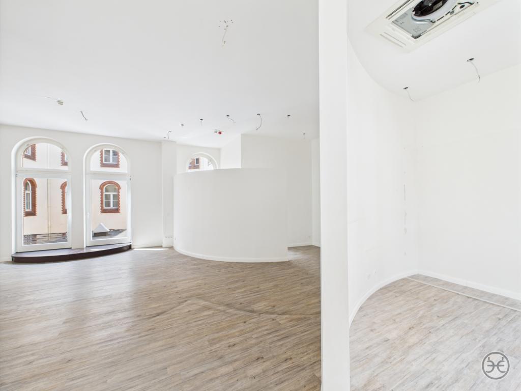 Eden-Ehbrecht-Immobilien_Vermietung_Praxis_Kaiserliche-Post_011