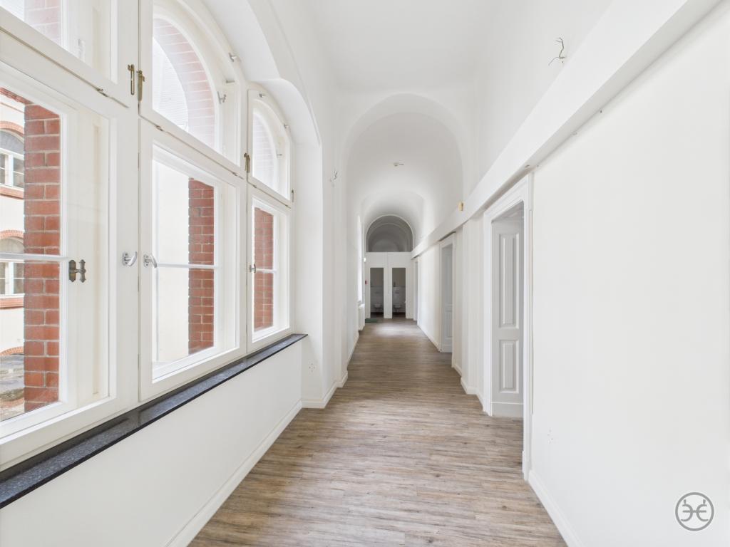 Eden-Ehbrecht-Immobilien_Vermietung_Praxis_Kaiserliche-Post_028