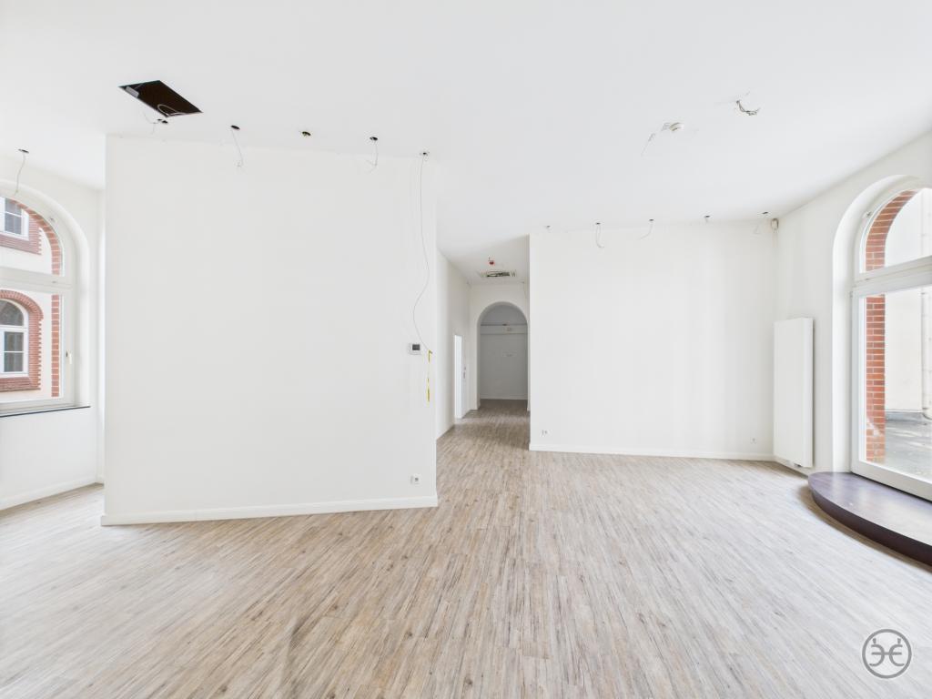 Eden-Ehbrecht-Immobilien_Vermietung_Praxis_Kaiserliche-Post_002