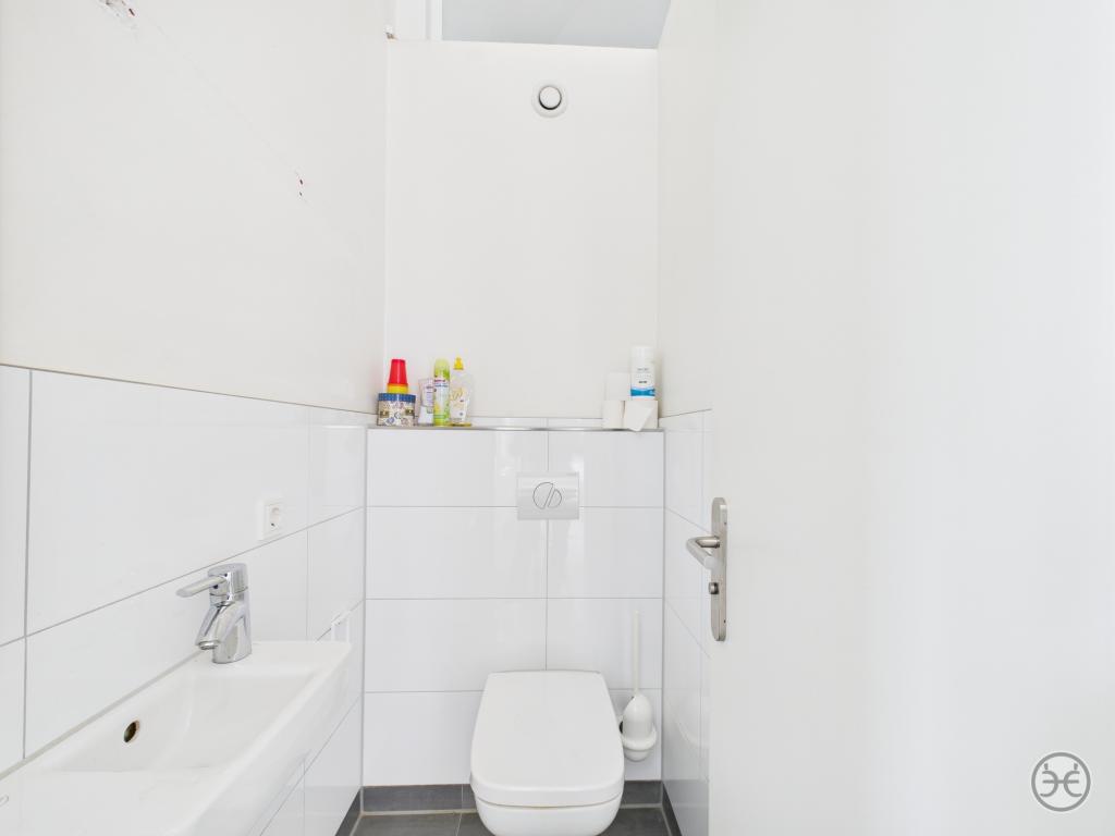 Eden-Ehbrecht-Immobilien_Vermietung_Praxis_Kaiserliche-Post_044