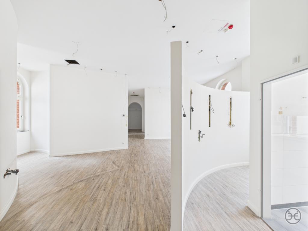 Eden-Ehbrecht-Immobilien_Vermietung_Praxis_Kaiserliche-Post_001