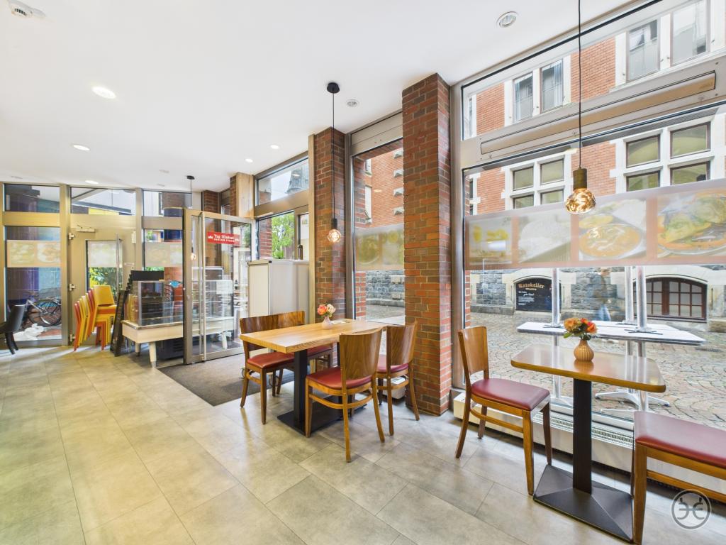 Eden-Ehbrecht-Immobilien_Gewerbefläche_Markt_Vermietung_014