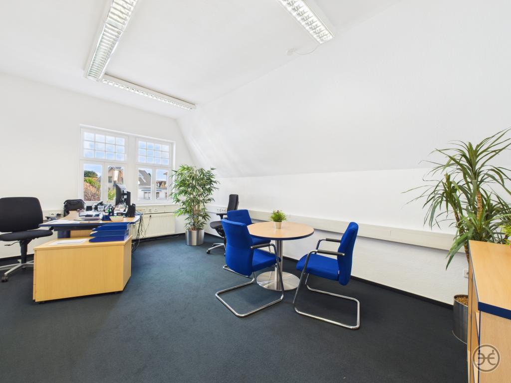 CAM05560G0-PR0024-STILL010